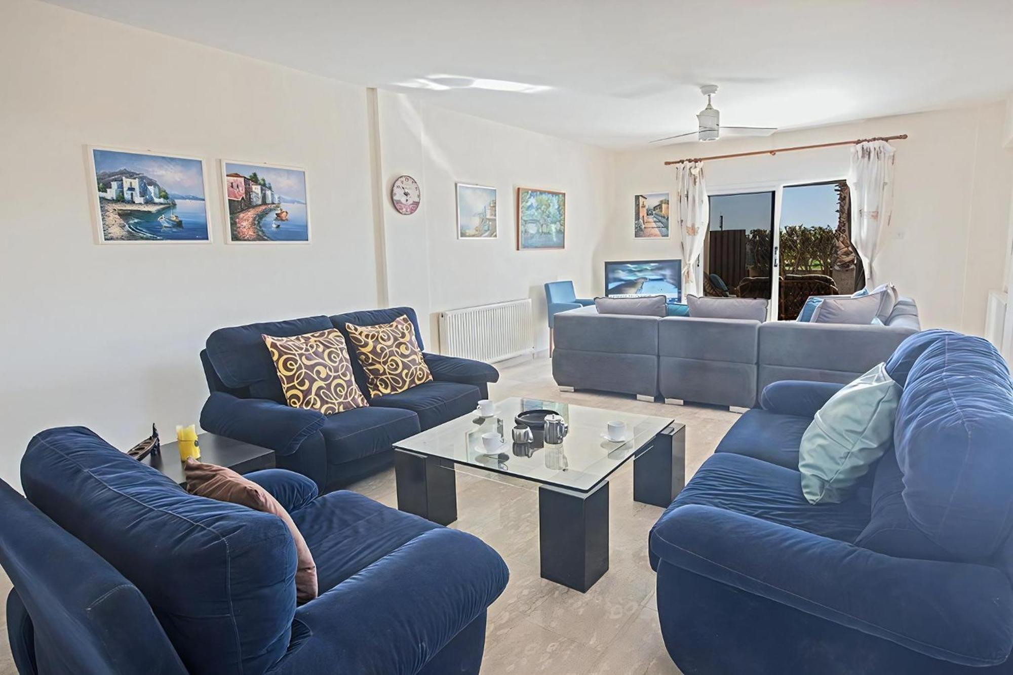 Villa Magusta - Modern 4 Bedroom Ayia Thekla With Pool - Close To The *
